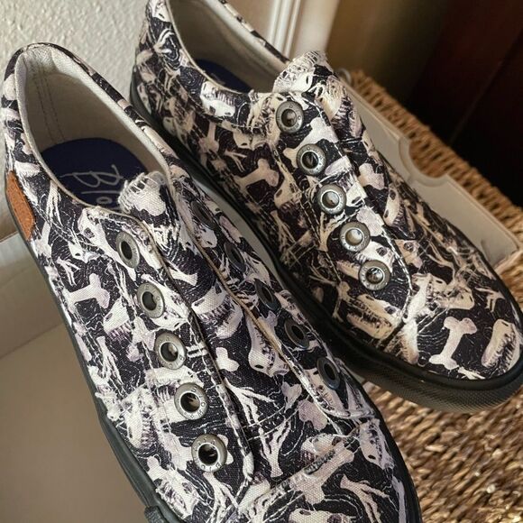 Blowfish Malibu Kids Dinosaur Bones Black and White Loafers New Size 2 - Picture 5 of 15